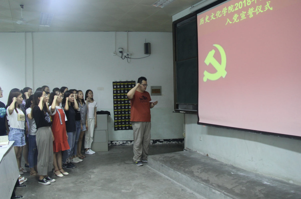 2018070610282827.png RF5LW3@$E)MDYE[IRP`F42J.png