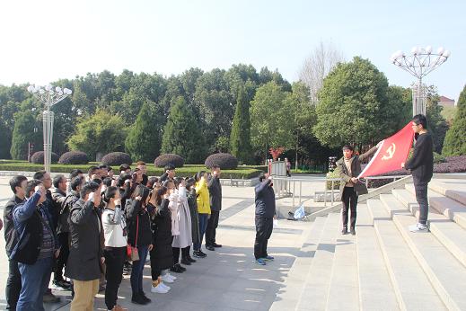 tyc522cc太阳成集团红安新闻.JPG